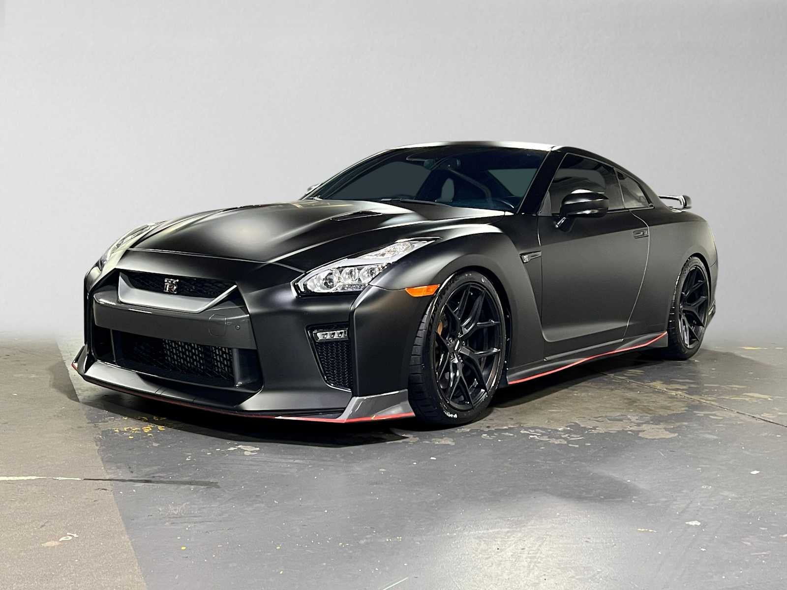 2017 Nissan GT-R Premium