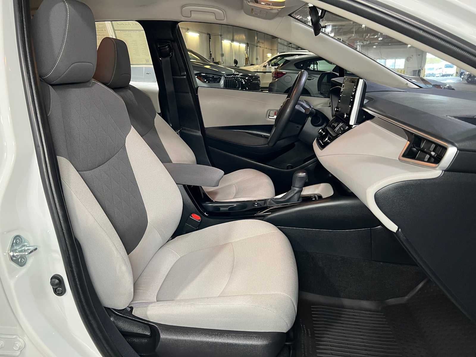 2021 Toyota Corolla Hybrid LE