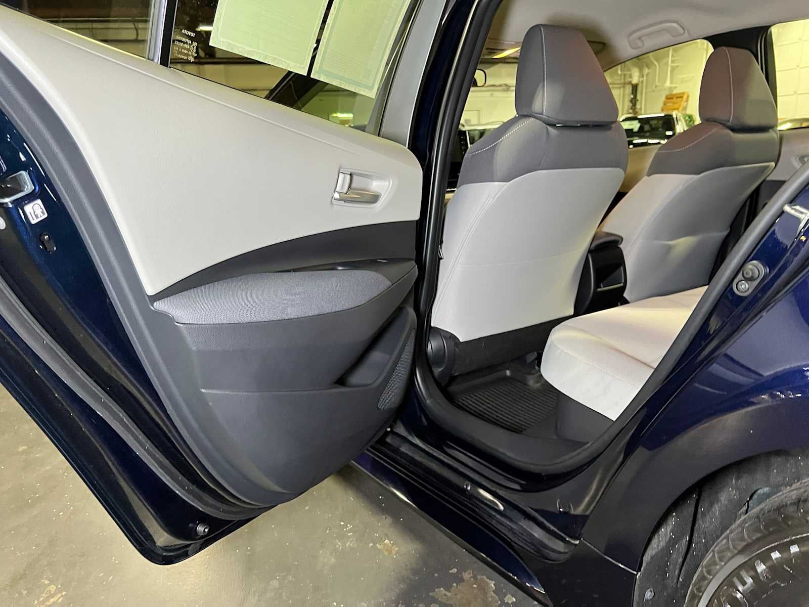 2020 Toyota Corolla Hybrid LE