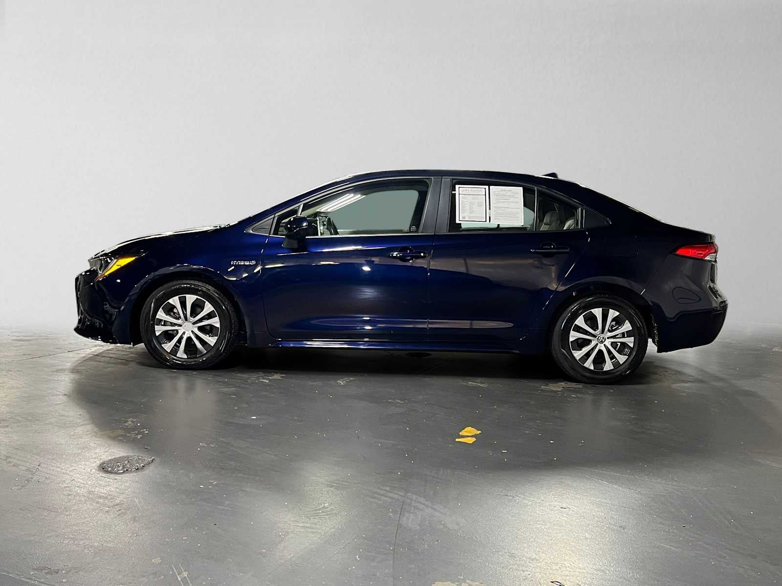 2020 Toyota Corolla Hybrid LE