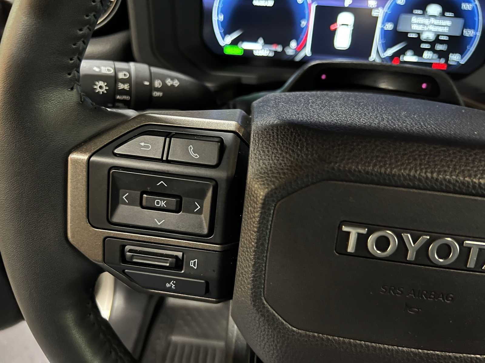 2024 Toyota Land Cruiser 4WD (Natl)