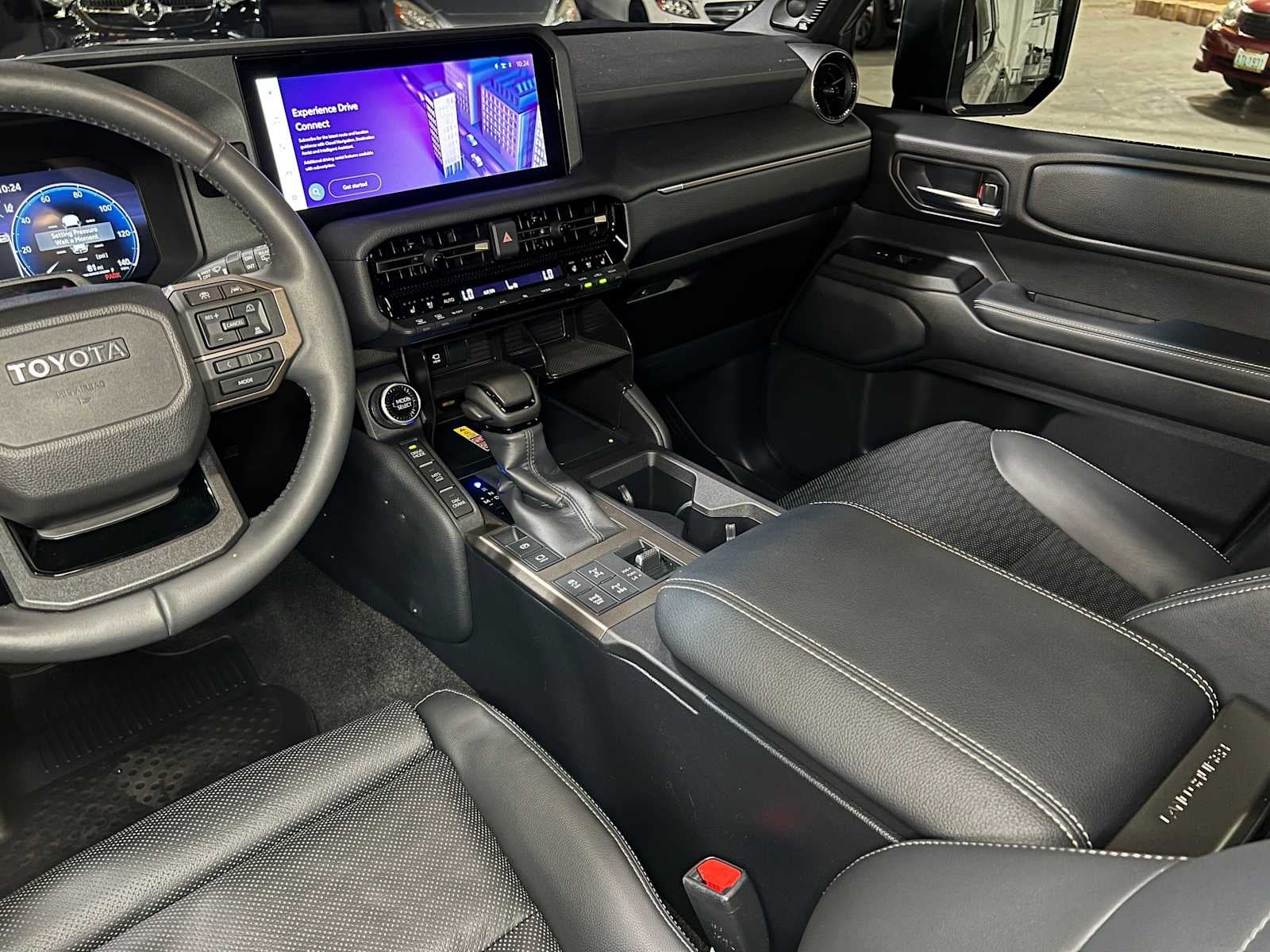 2024 Toyota Land Cruiser 4WD (Natl)