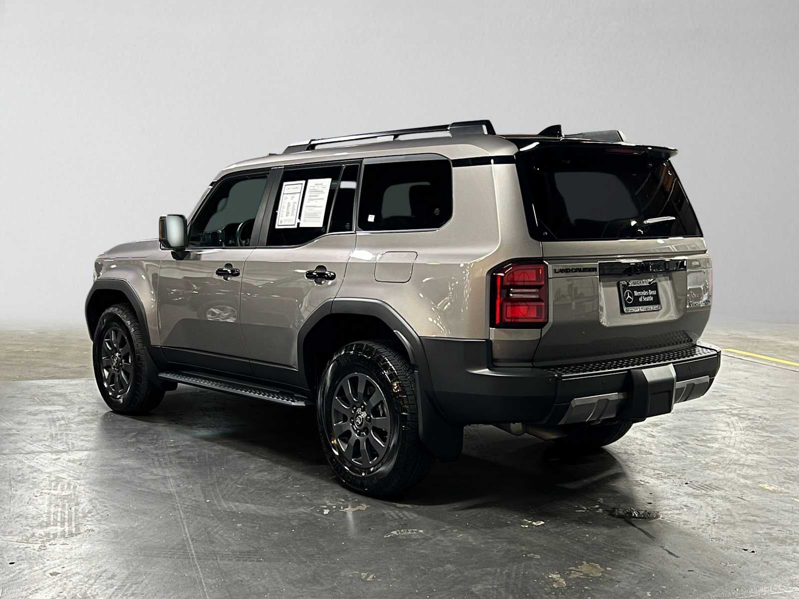 2024 Toyota Land Cruiser 4WD (Natl)