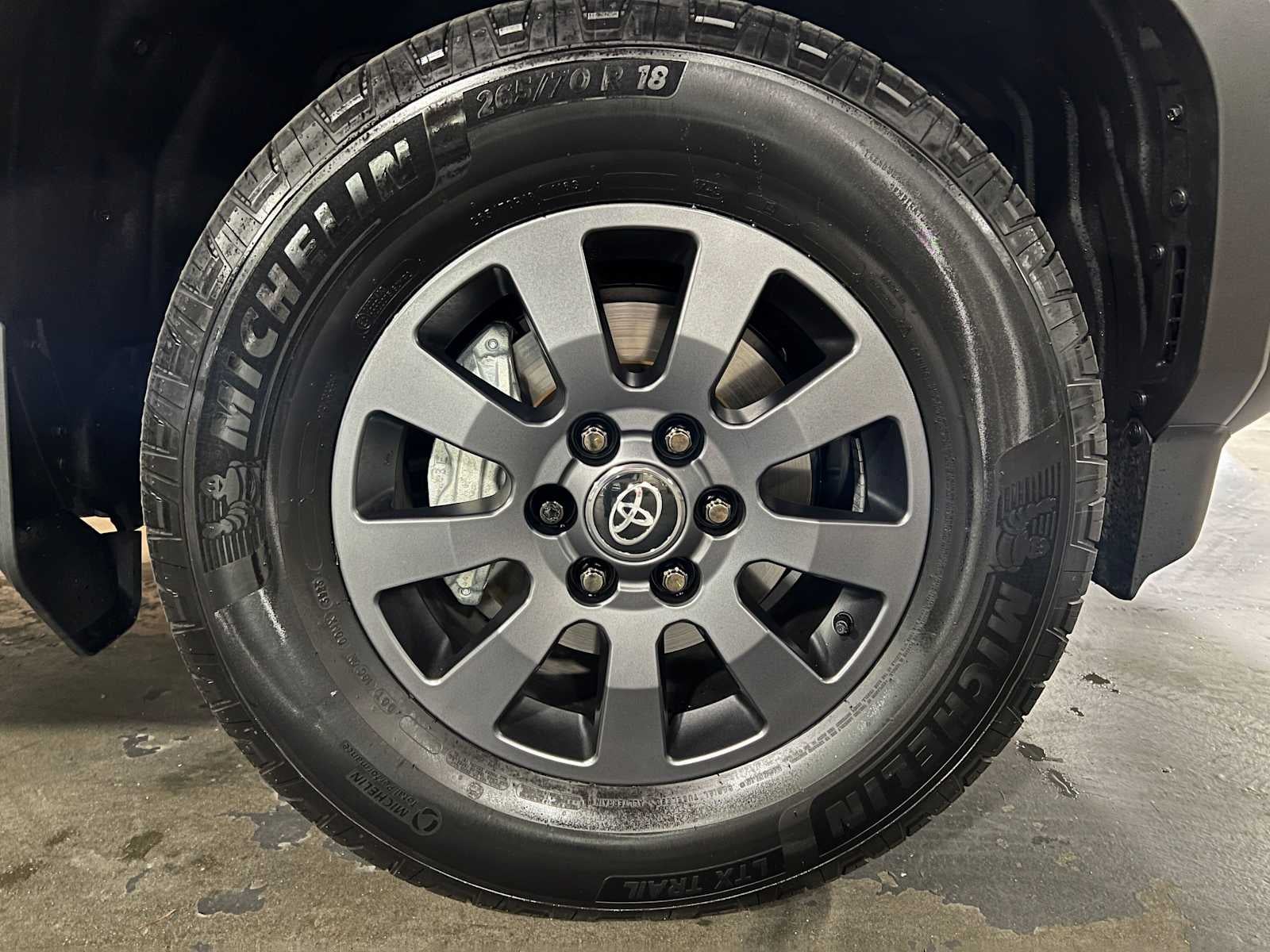 2024 Toyota Land Cruiser 4WD (Natl)