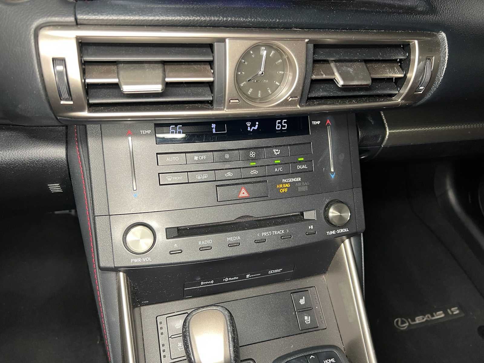 2015 Lexus IS 250 4dr Sport Sdn RWD