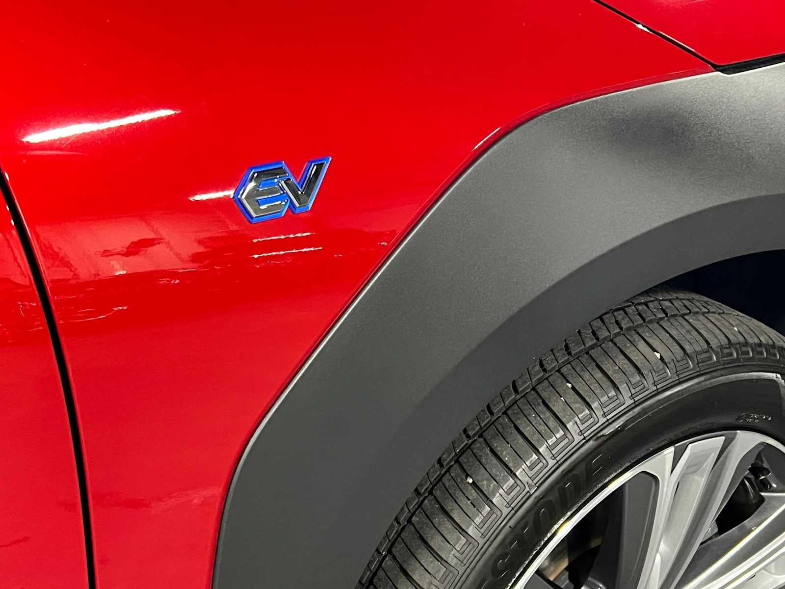 2025 Subaru Solterra Limited