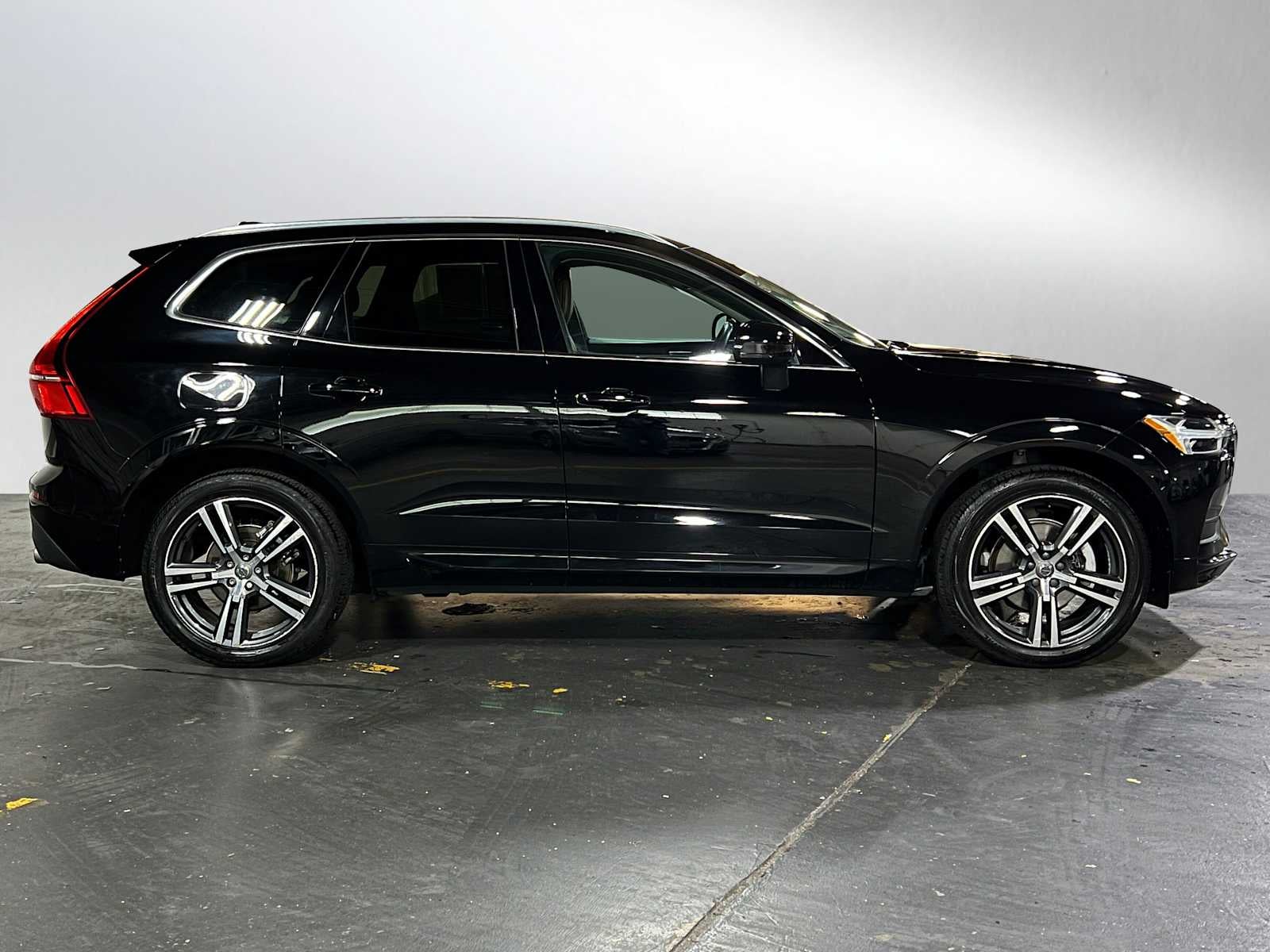 2019 Volvo XC60 Momentum