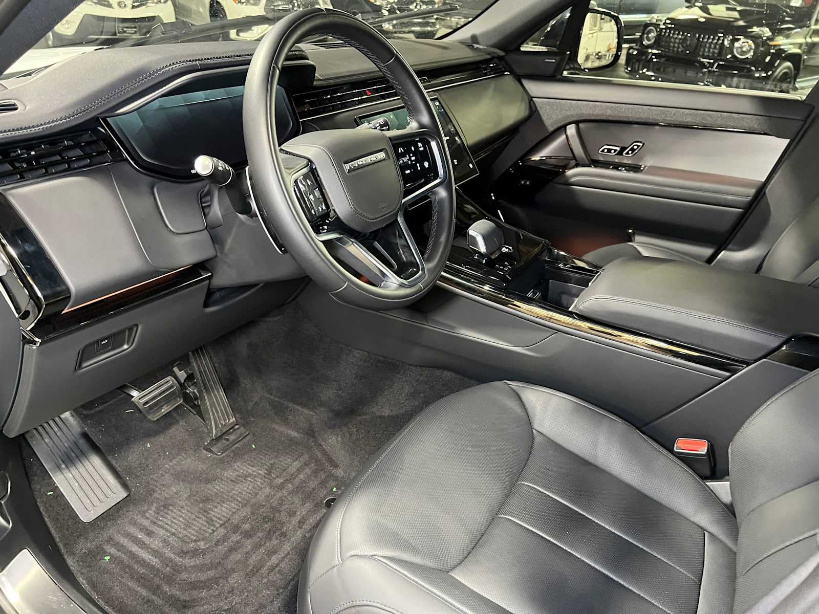2024 Land Rover Range Rover Sport SE