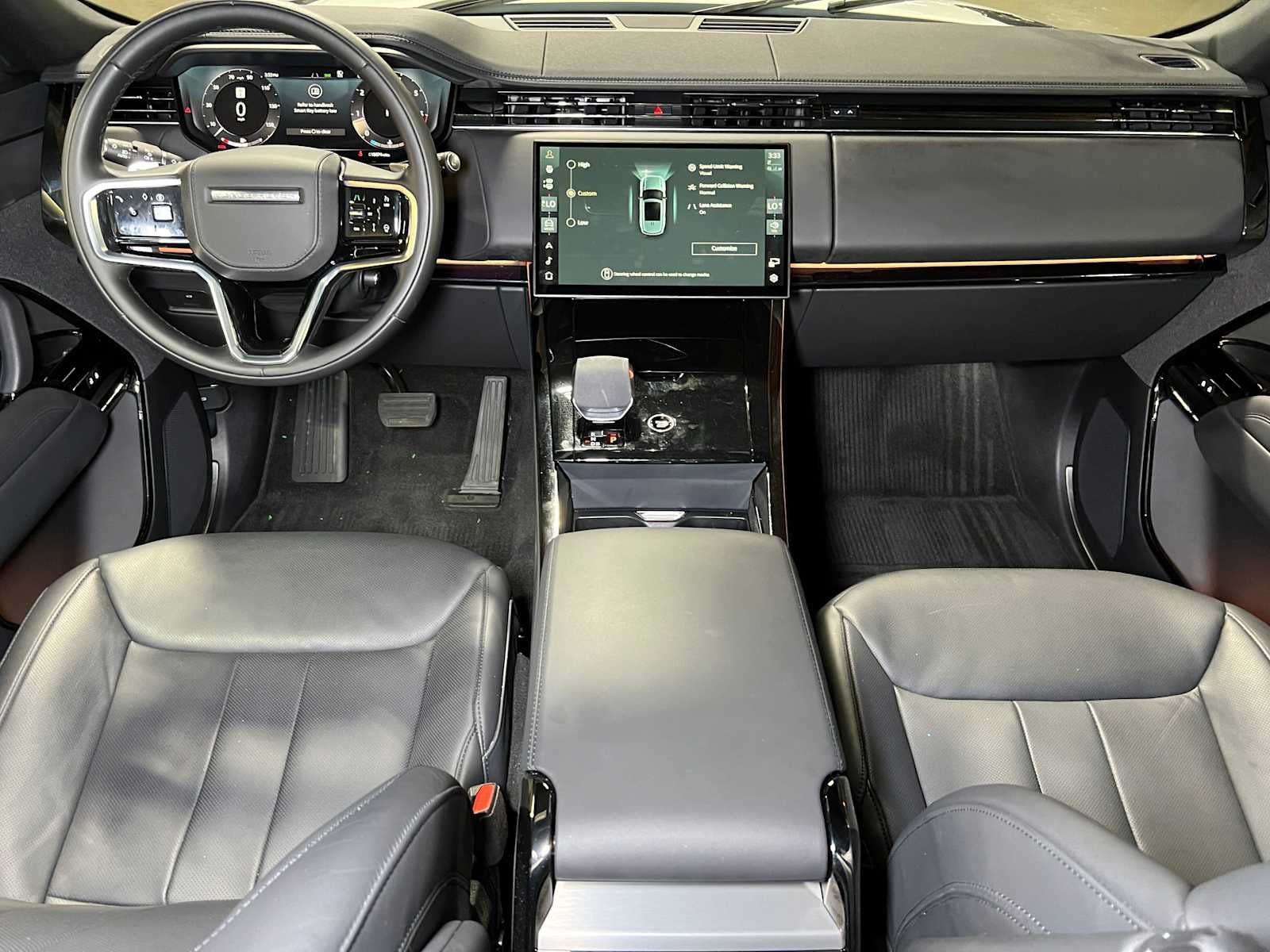 2024 Land Rover Range Rover Sport SE
