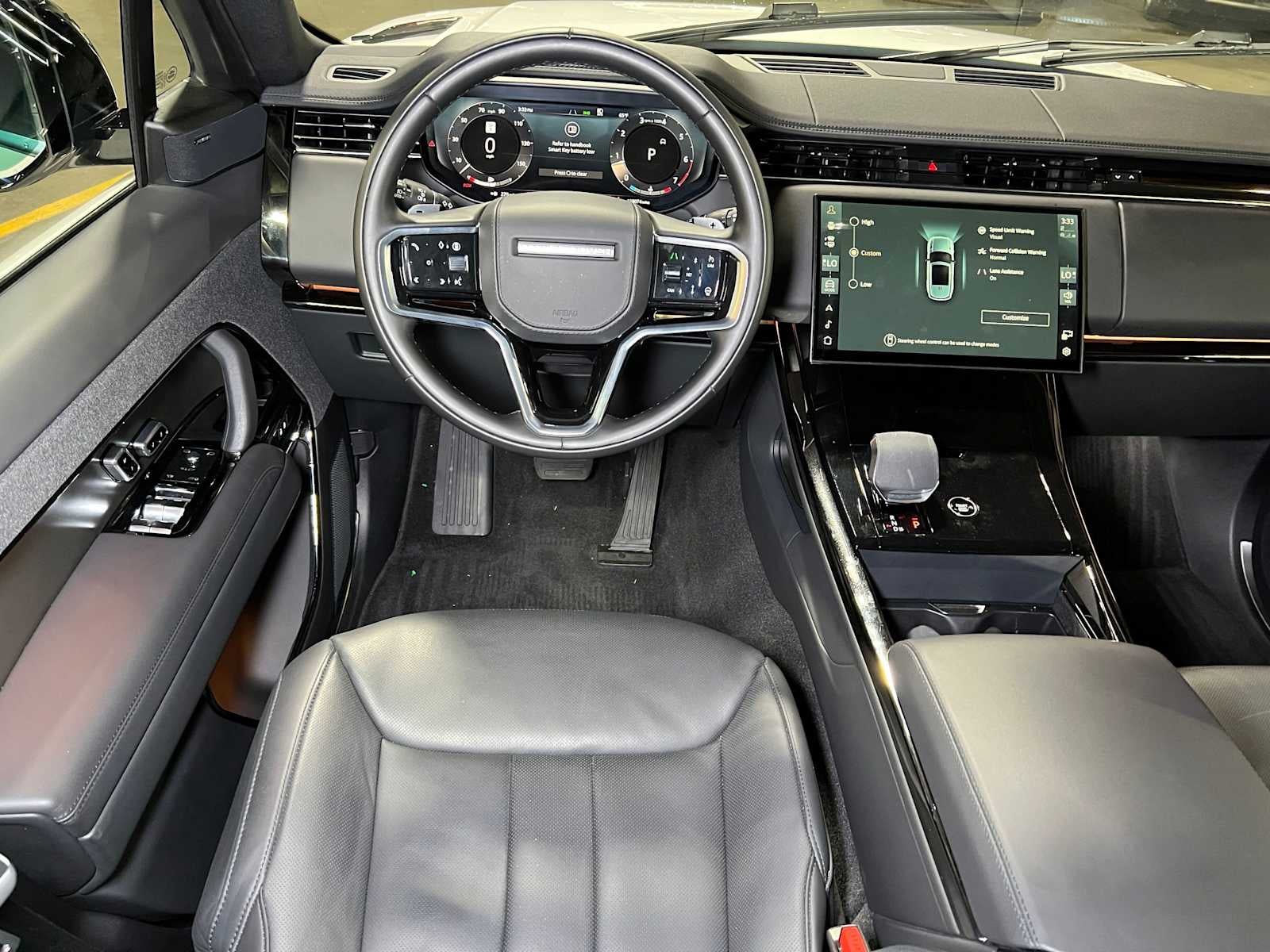 2024 Land Rover Range Rover Sport SE