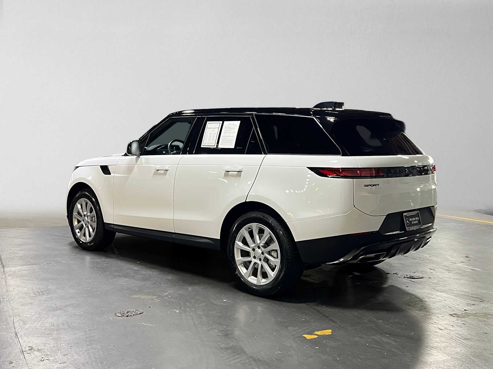 2024 Land Rover Range Rover Sport SE