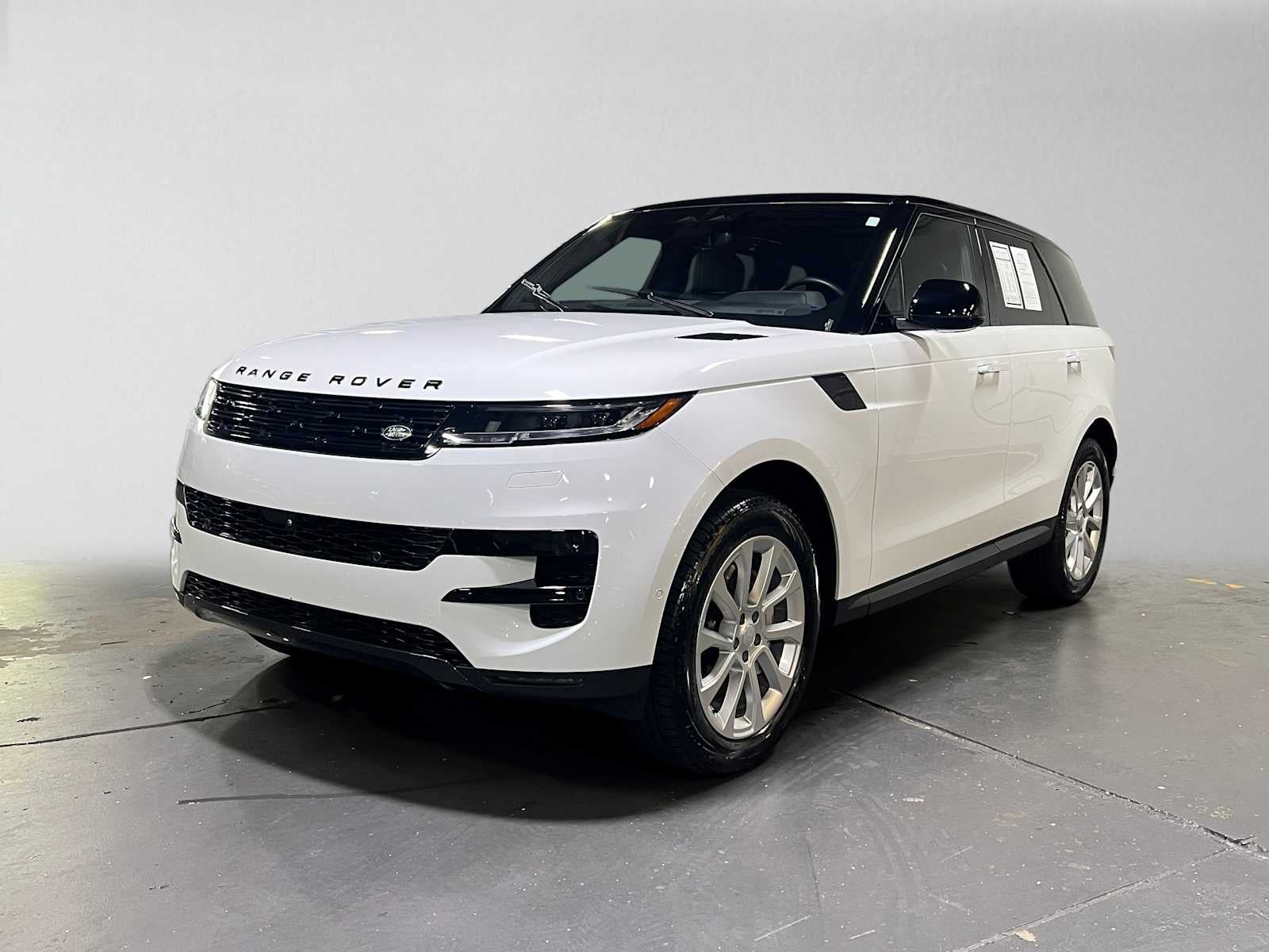 2024 Land Rover Range Rover Sport SE