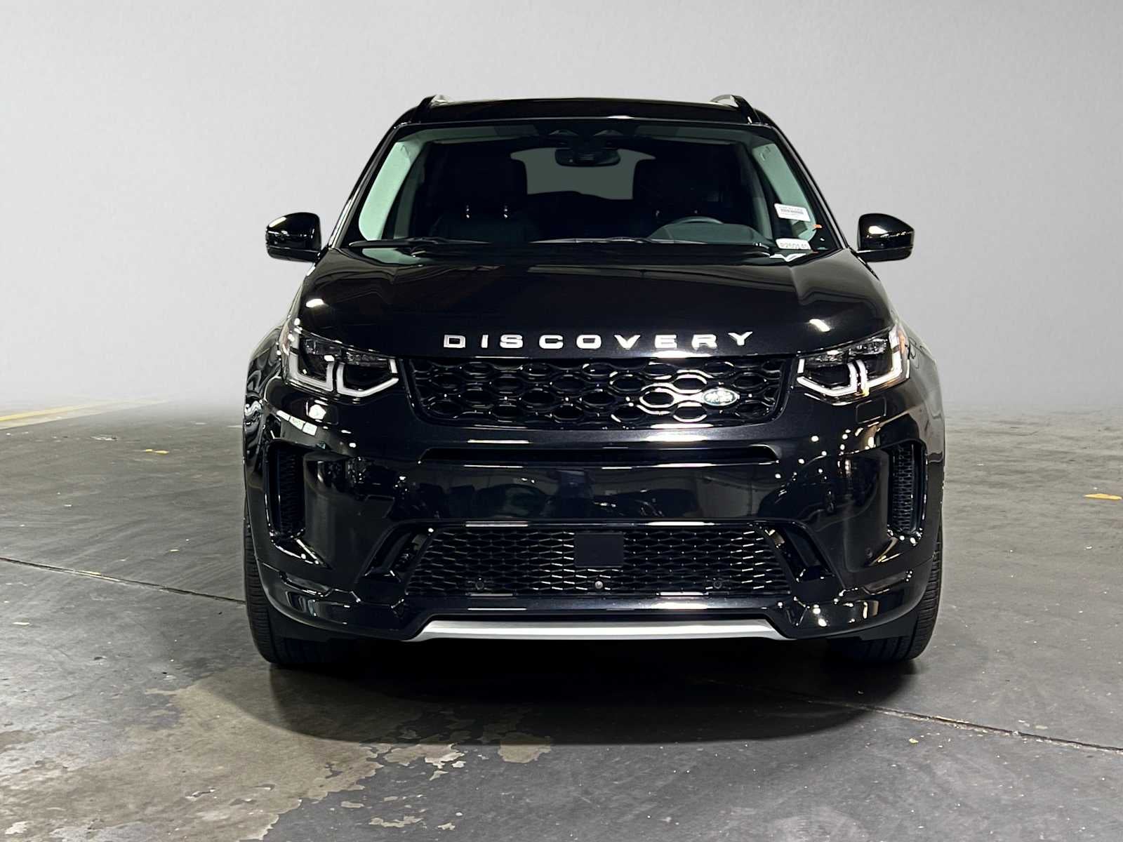 2025 Land Rover Discovery Sport S