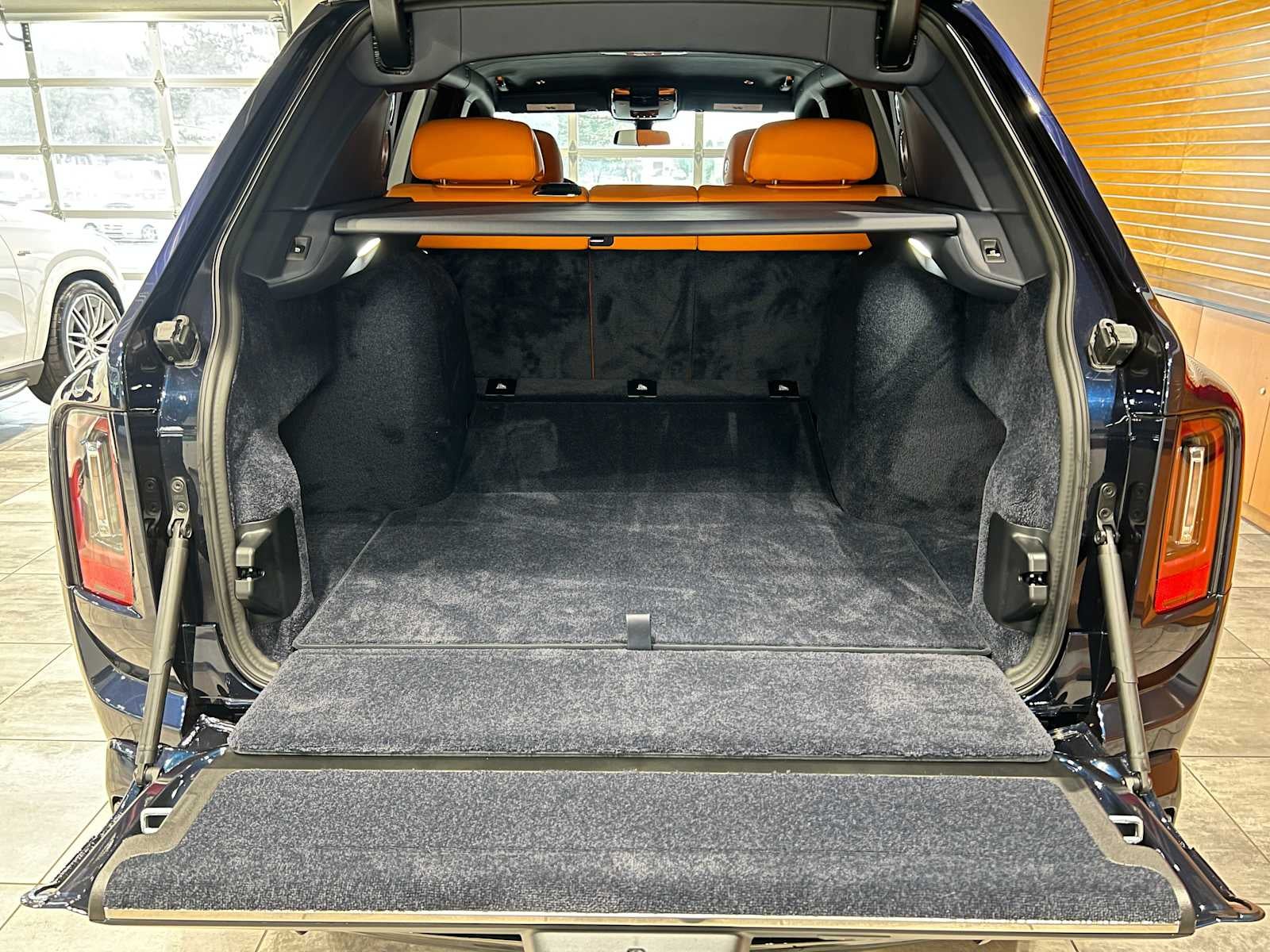 2025 Rolls-Royce Cullinan Black Badge