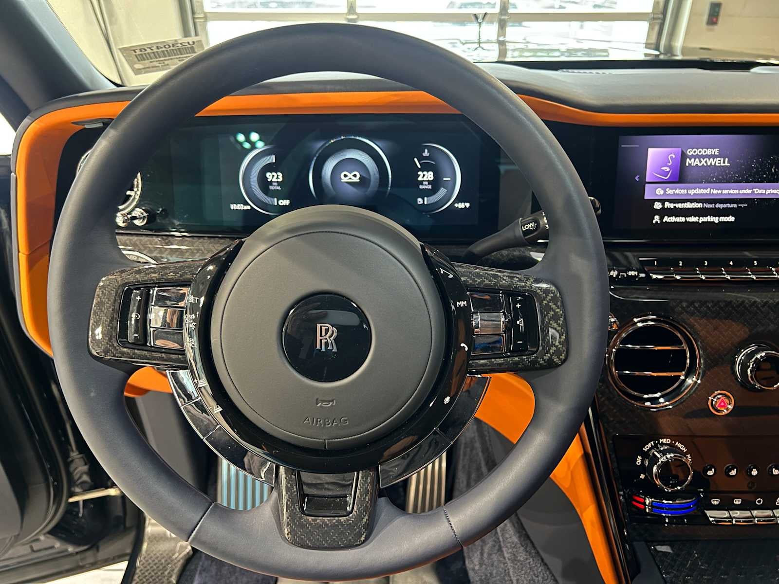 2025 Rolls-Royce Cullinan Black Badge