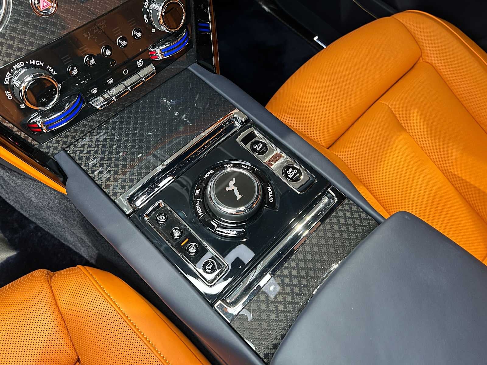 2025 Rolls-Royce Cullinan Black Badge