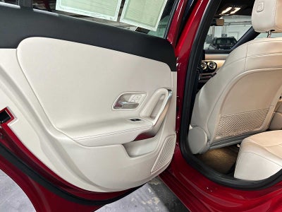 2021 Mercedes-Benz A 220 4MATIC® Sedan