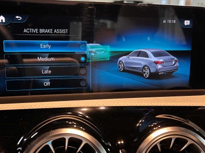 2021 Mercedes-Benz A 220 4MATIC® Sedan