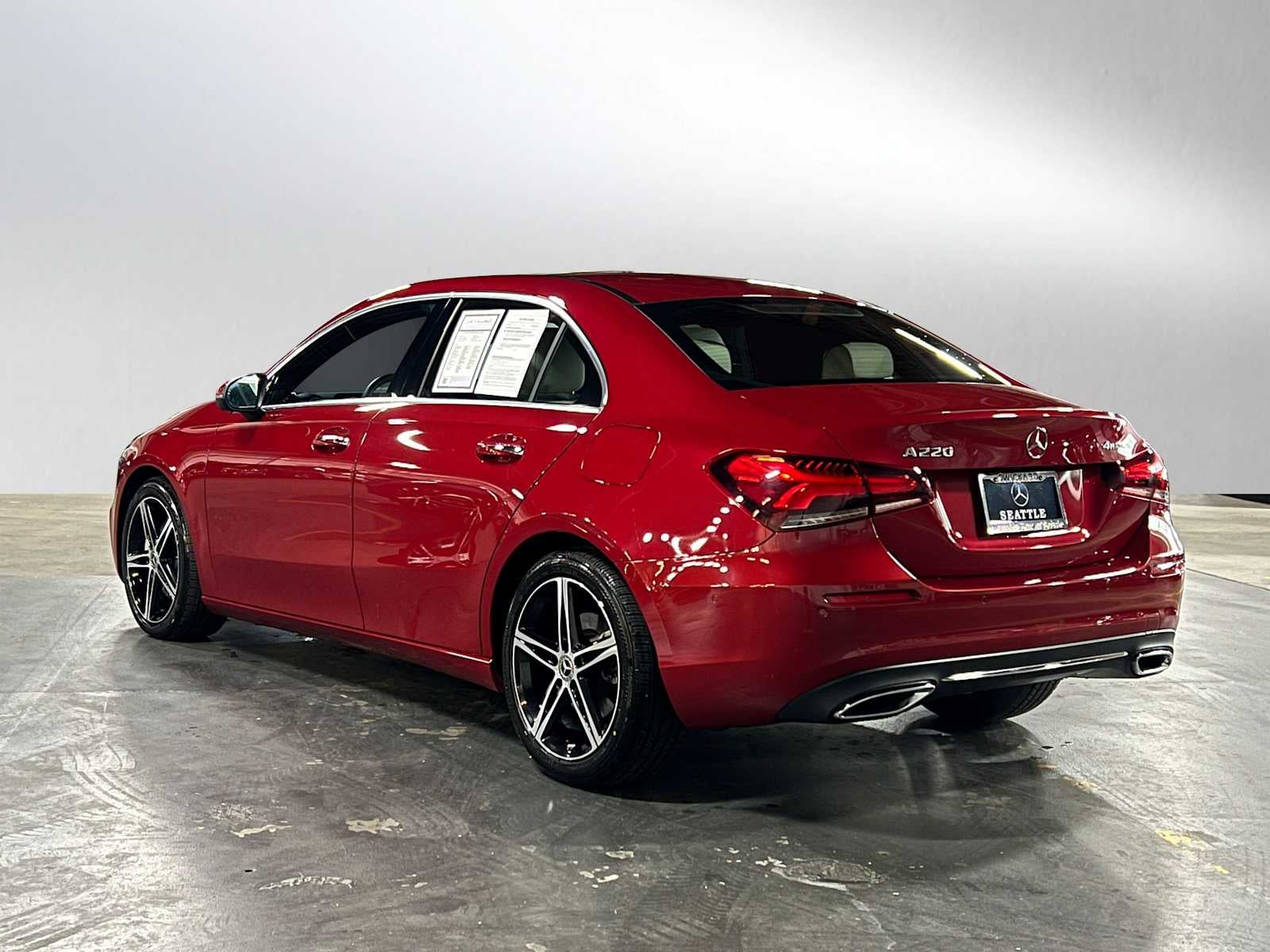 2021 Mercedes-Benz A 220 4MATIC® Sedan