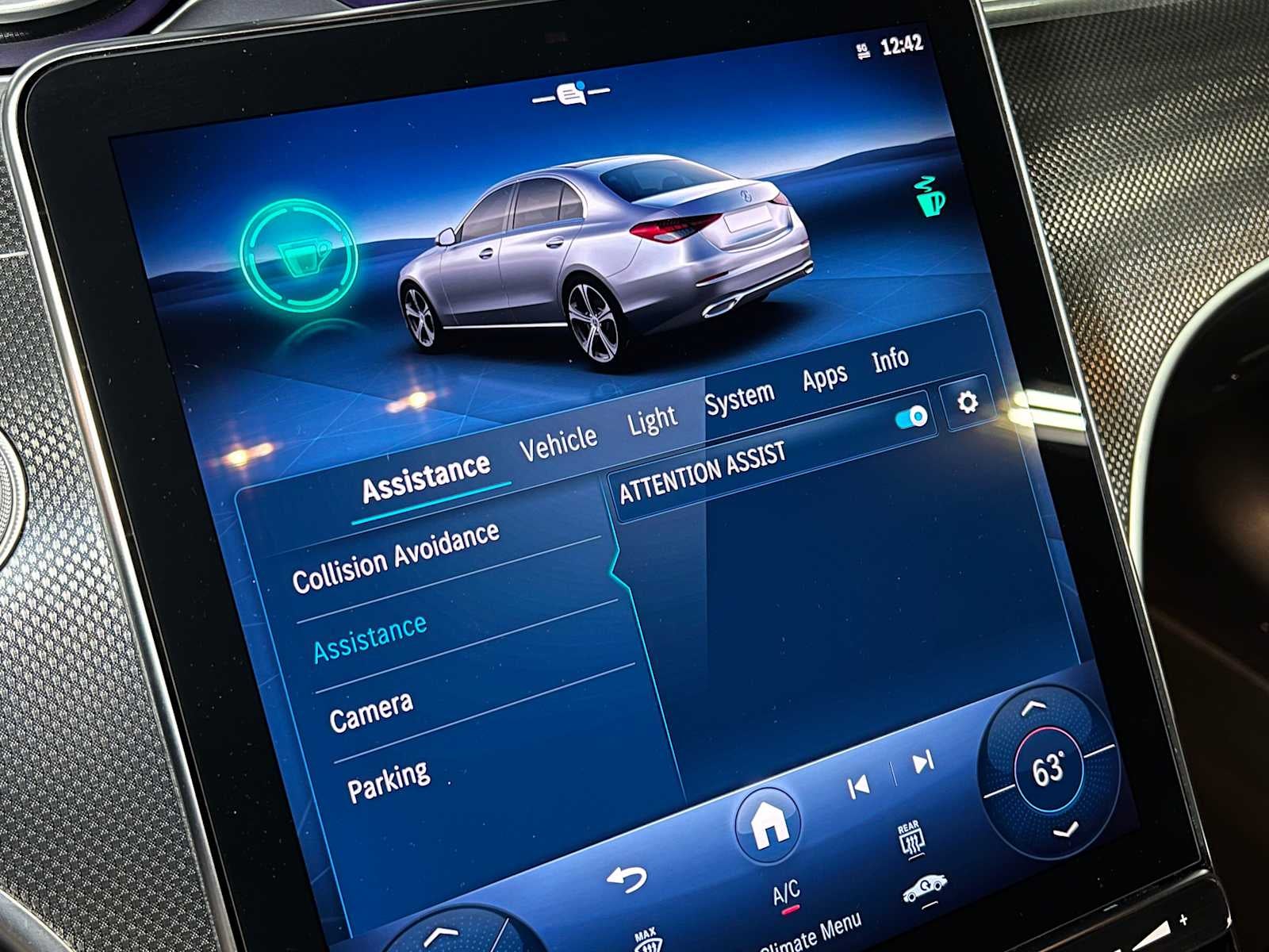 2025 Mercedes-Benz C 300 Sedan