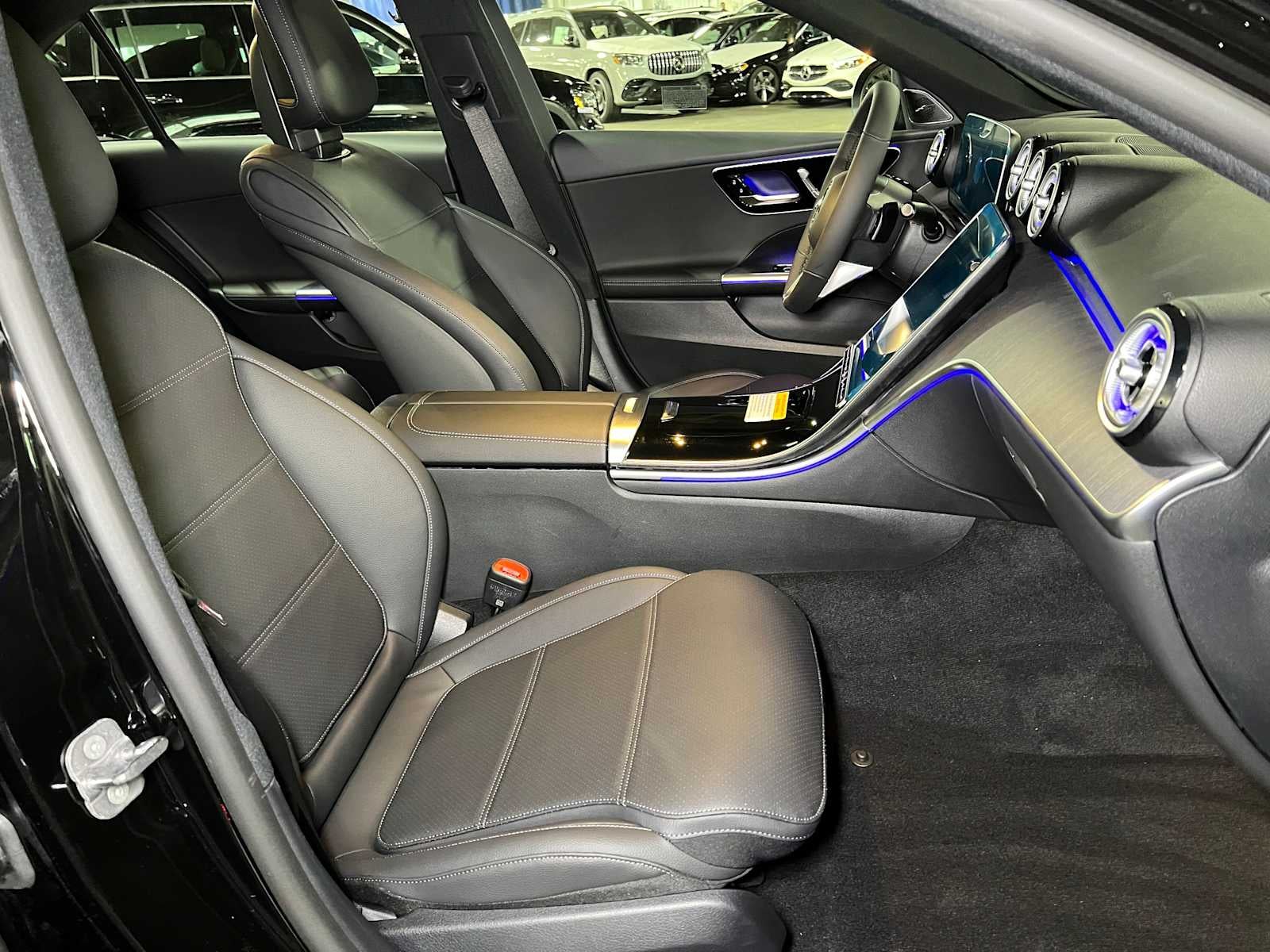 2025 Mercedes-Benz C 300 4MATIC® Sedan