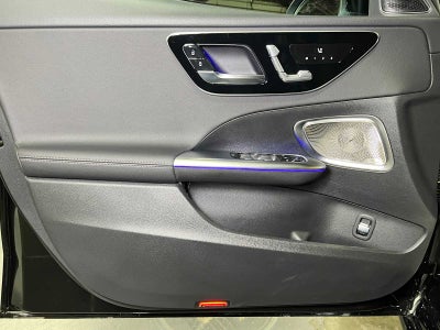 2025 Mercedes-Benz C 300 4MATIC® Sedan