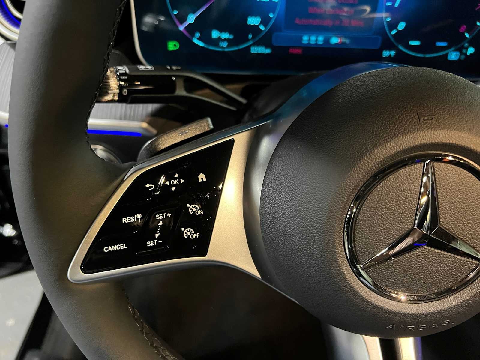 2025 Mercedes-Benz C 300 4MATIC® Sedan