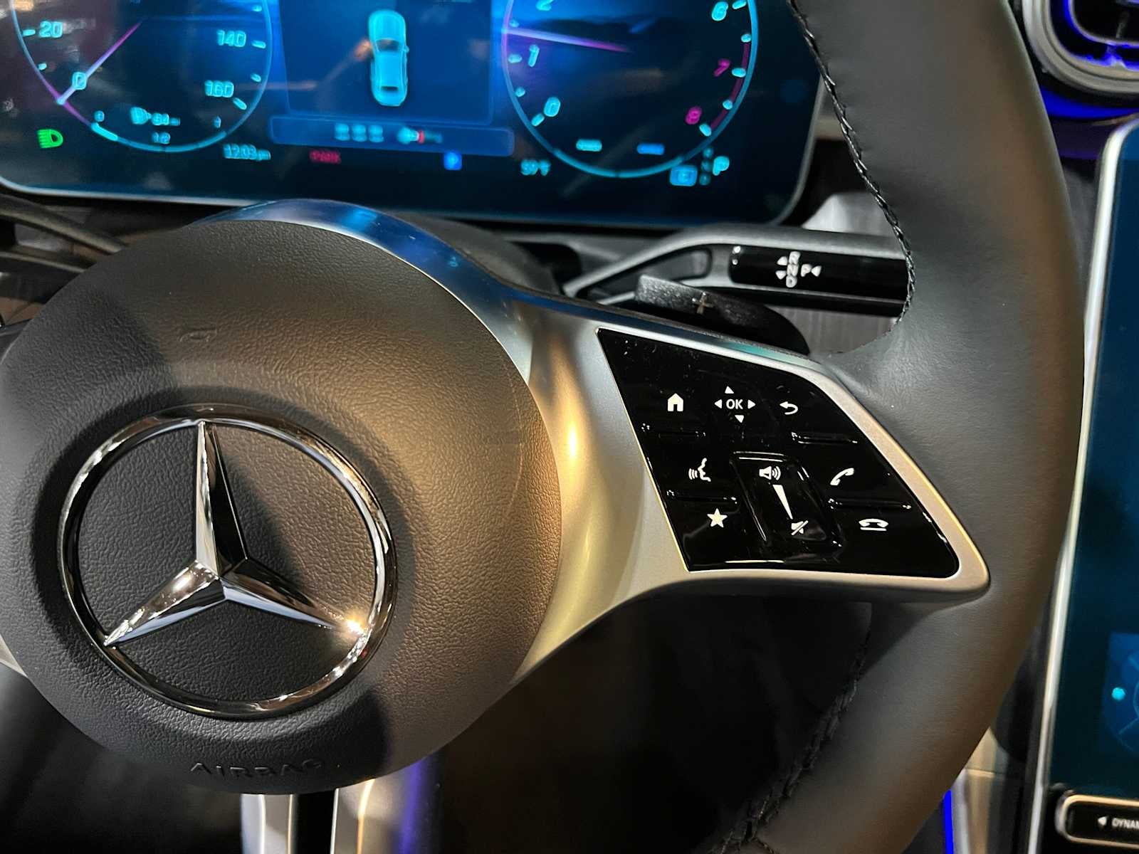 2025 Mercedes-Benz C 300 4MATIC® Sedan