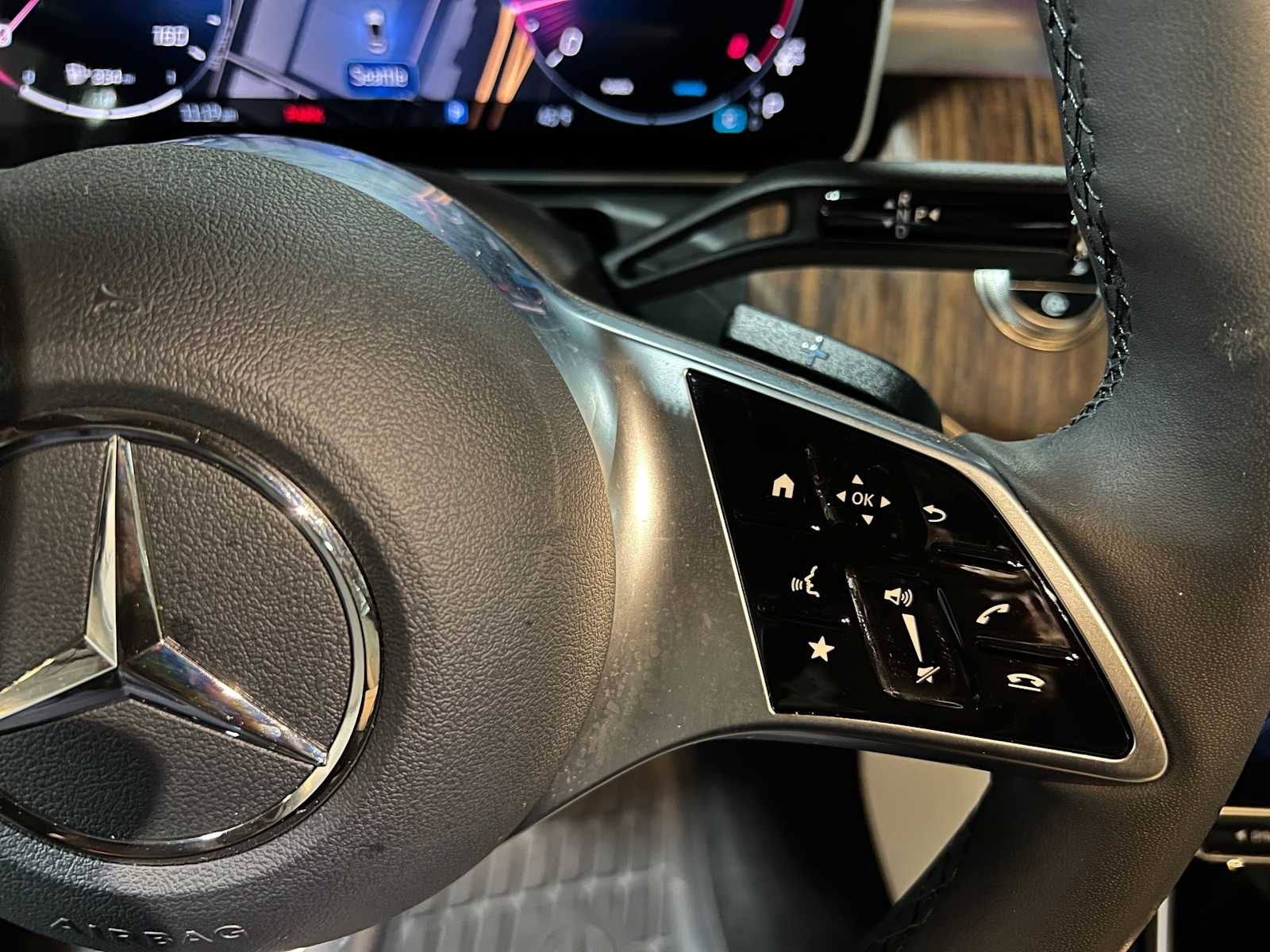 2025 Mercedes-Benz C 300 4MATIC® Sedan