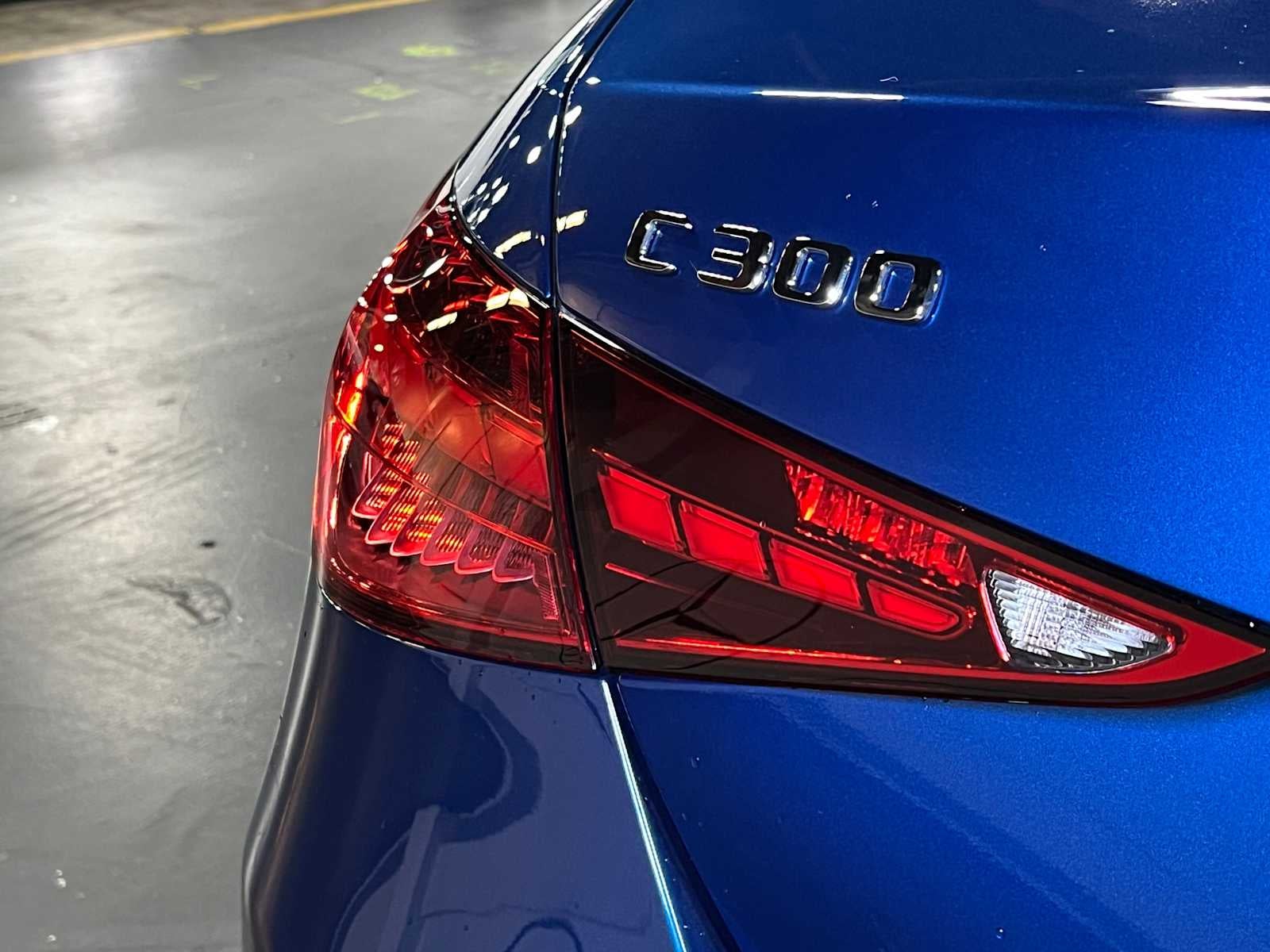 2025 Mercedes-Benz C 300 4MATIC® Sedan