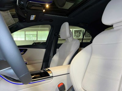 2025 Mercedes-Benz C 300 4MATIC® Sedan