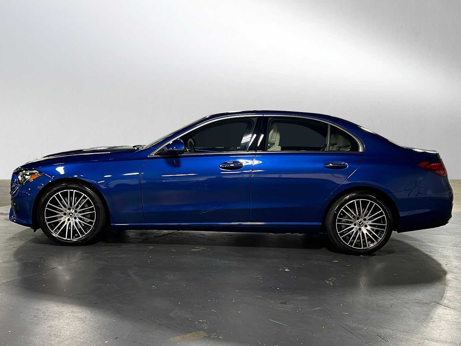 2025 Mercedes-Benz C 300 4MATIC® Sedan