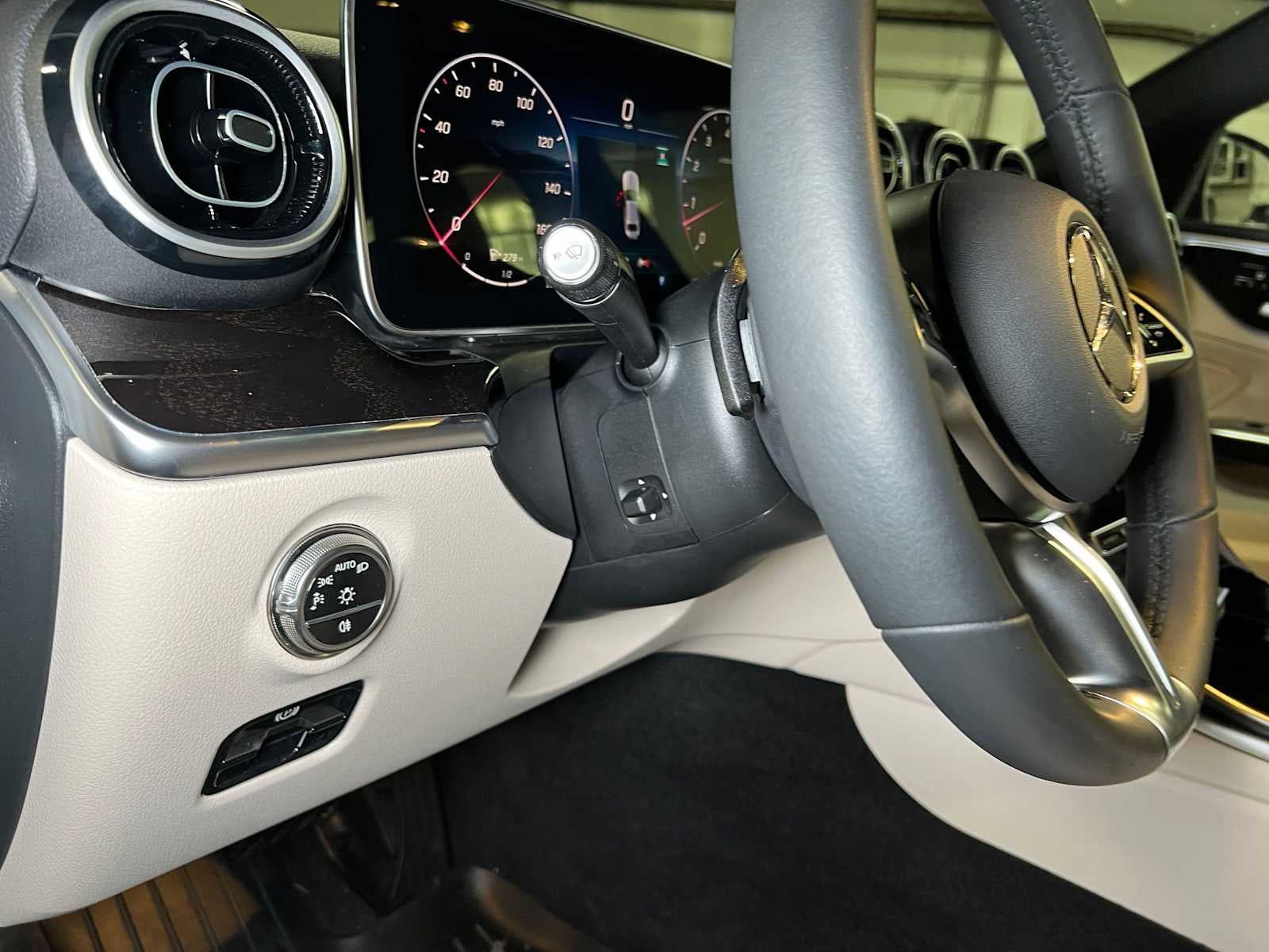 2026 Mercedes-Benz C 300 4MATIC® Sedan