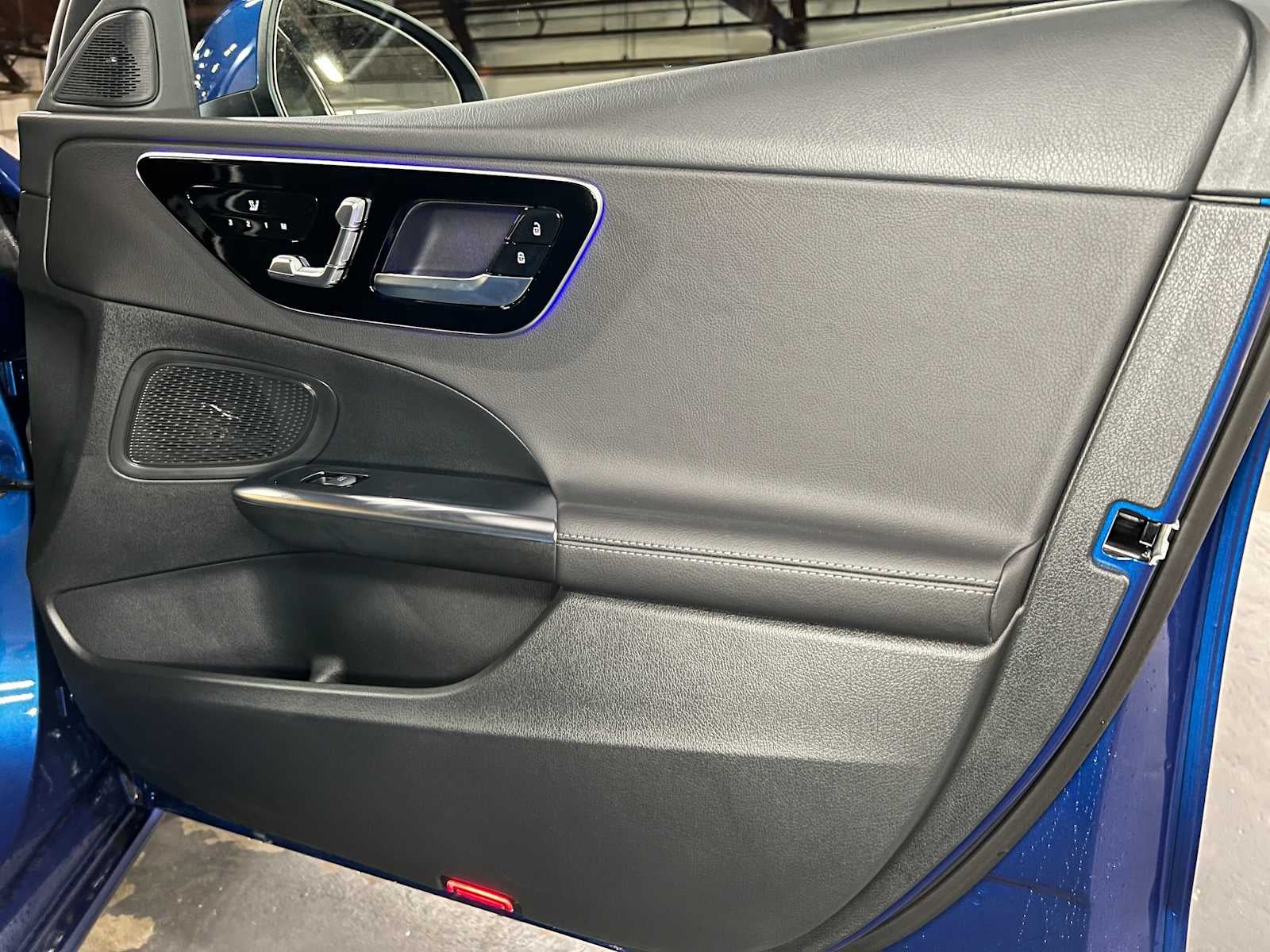 2025 Mercedes-Benz C 300 4MATIC® Sedan