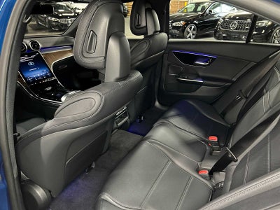2025 Mercedes-Benz C 300 4MATIC® Sedan