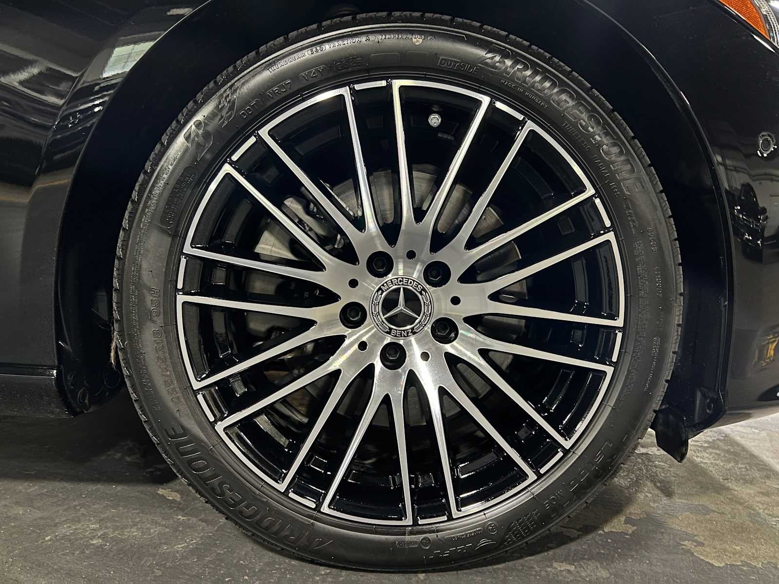 2026 Mercedes-Benz C 300 4MATIC® Sedan