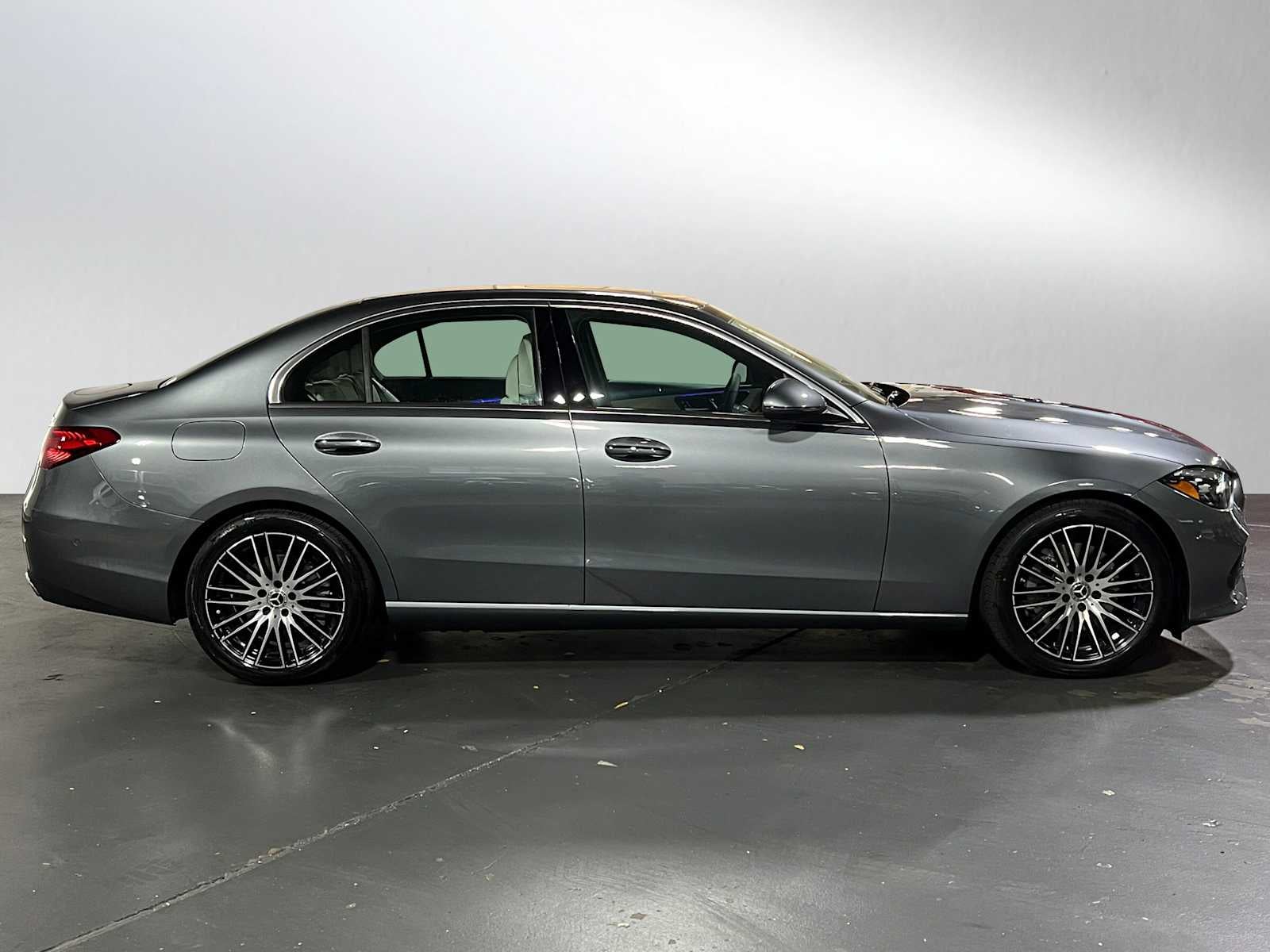 2025 Mercedes-Benz C 300 4MATIC® Sedan