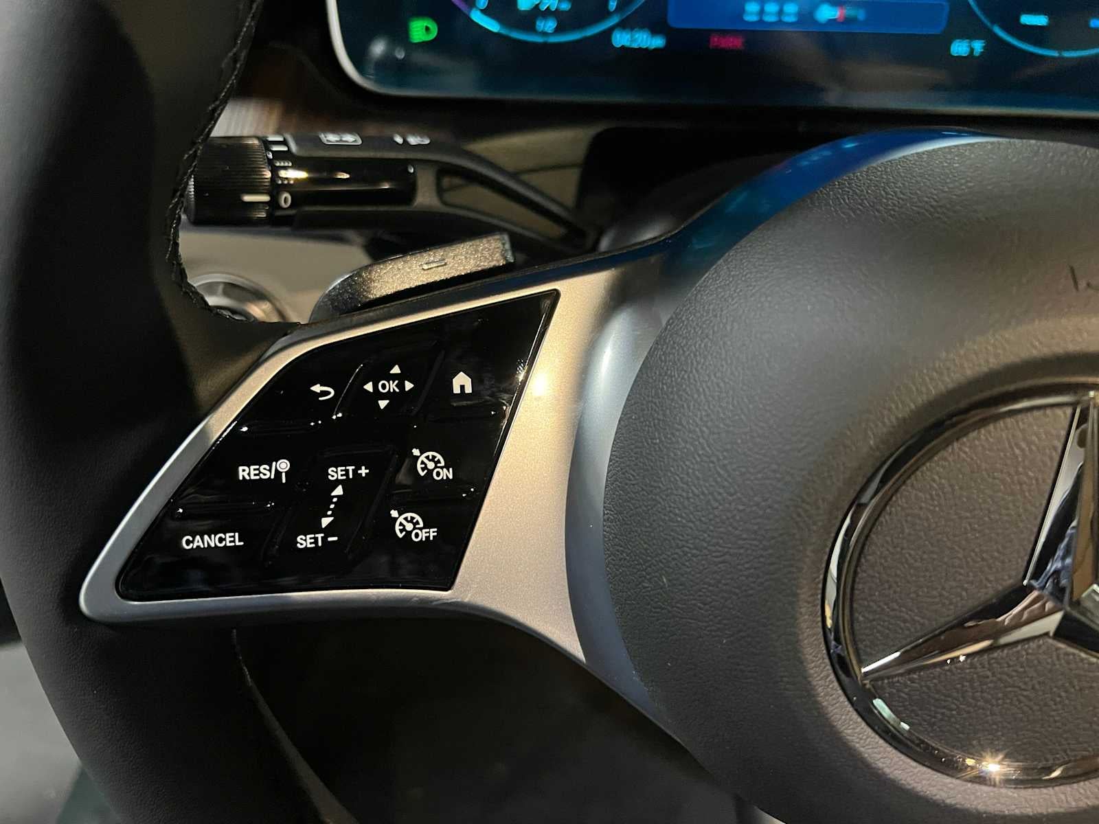 2025 Mercedes-Benz C 300 4MATIC® Sedan