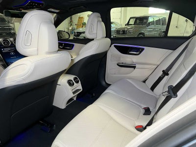 2025 Mercedes-Benz C 300 4MATIC® Sedan