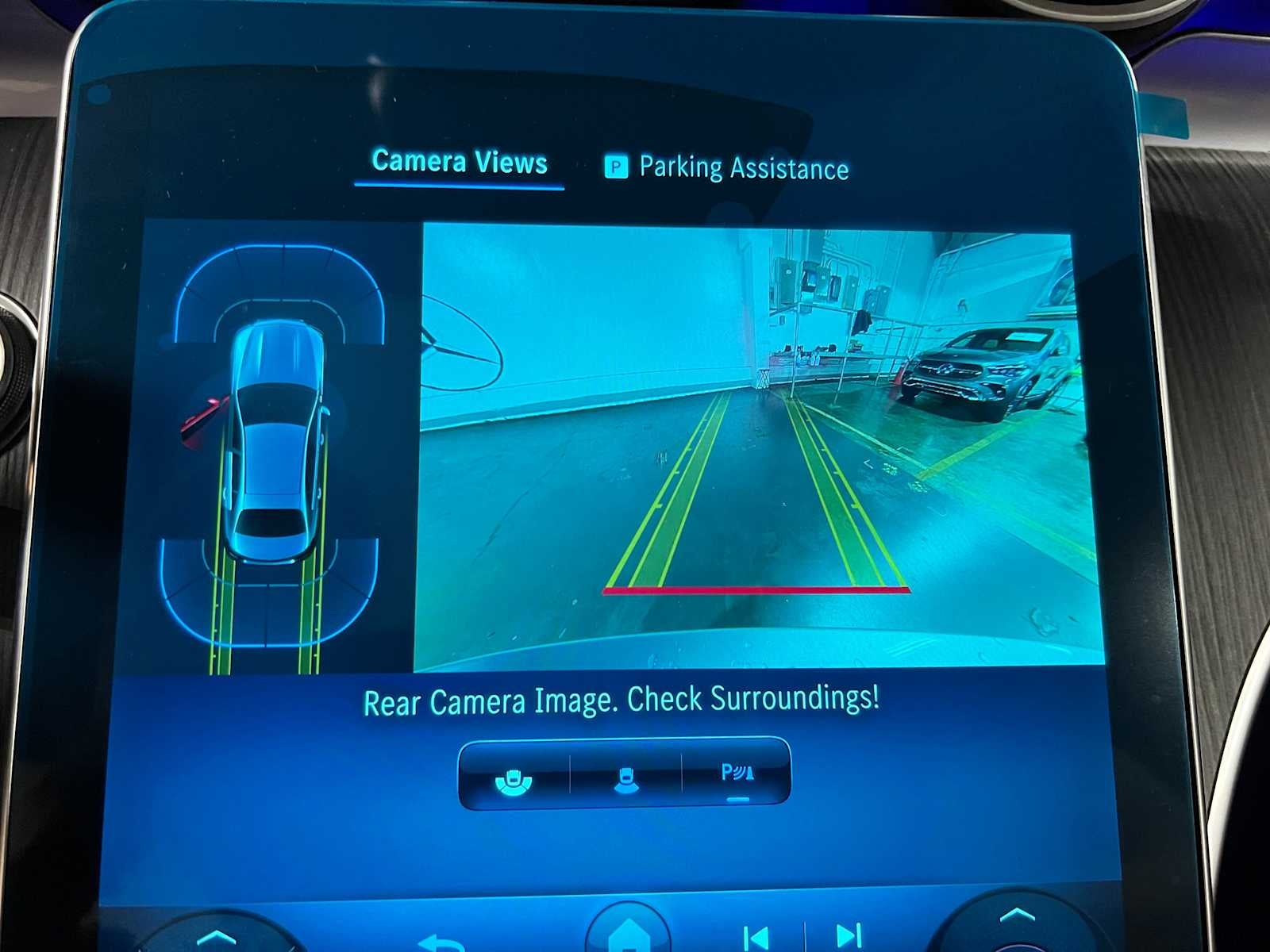 2025 Mercedes-Benz C 300 4MATIC® Sedan