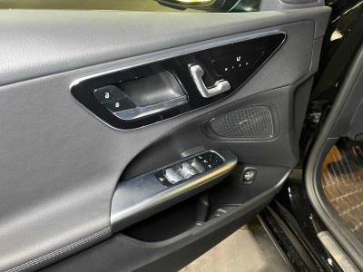 2026 Mercedes-Benz C 300 4MATIC® Sedan