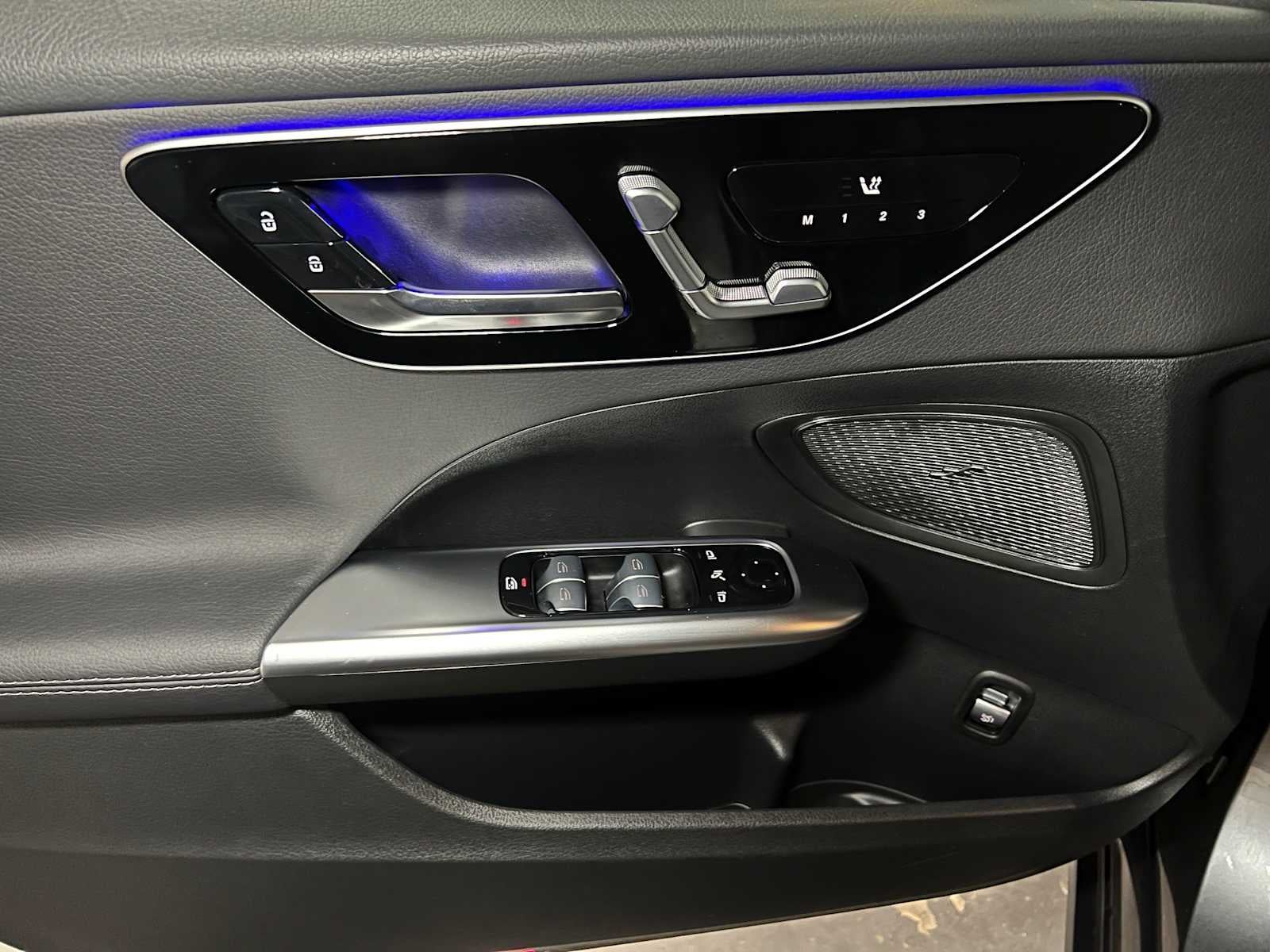 2025 Mercedes-Benz C 300 C 300