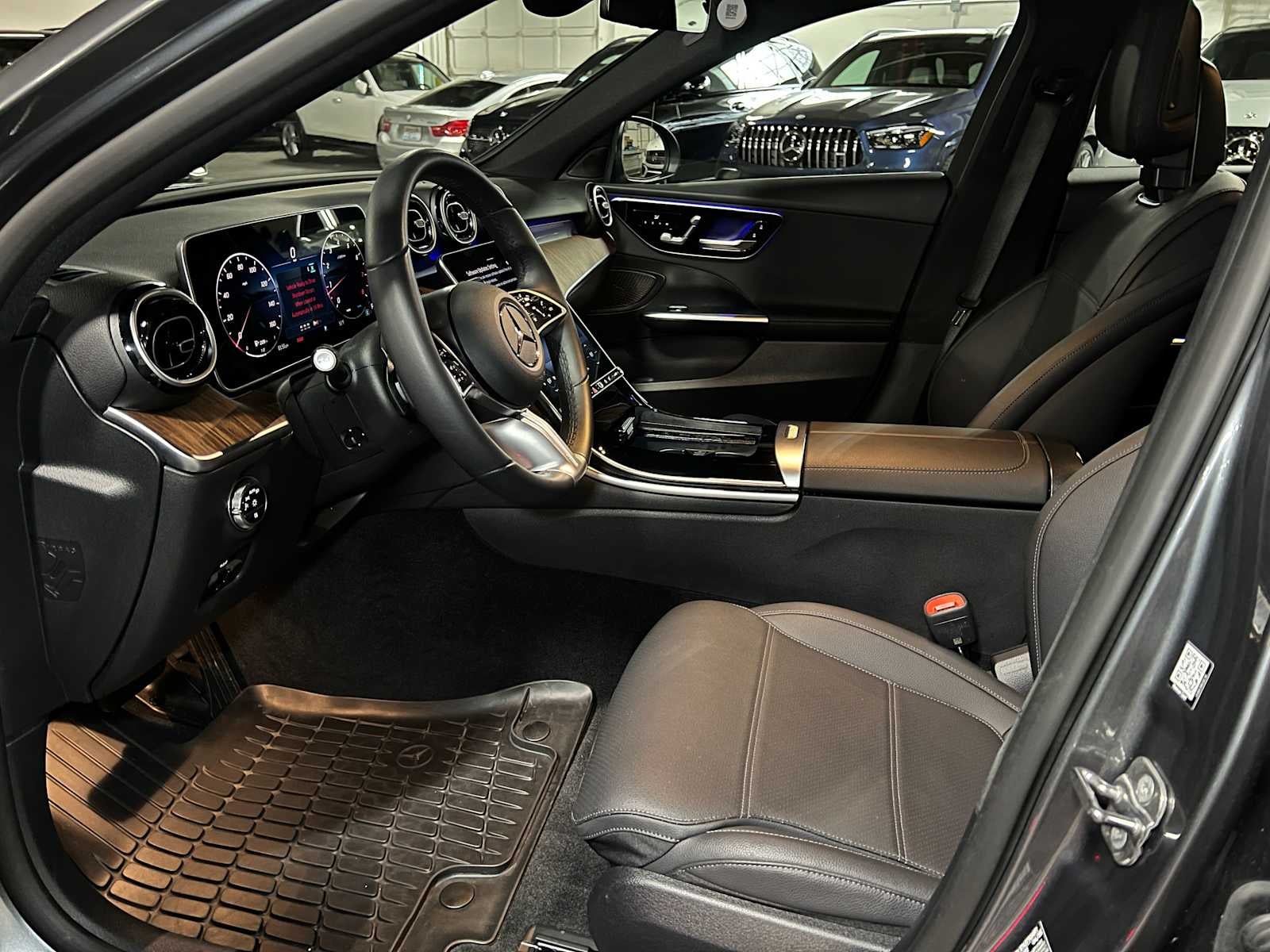 2025 Mercedes-Benz C 300 C 300