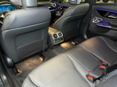 2025 Mercedes-Benz C 300 4MATIC® Sedan
