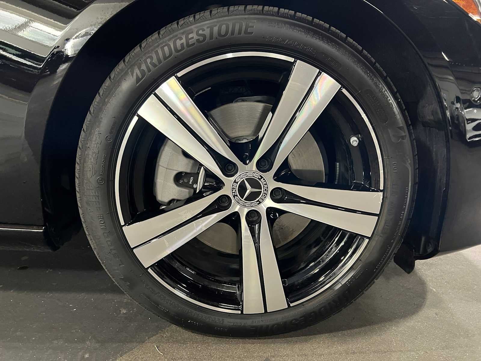 2026 Mercedes-Benz C 300 4MATIC® Sedan