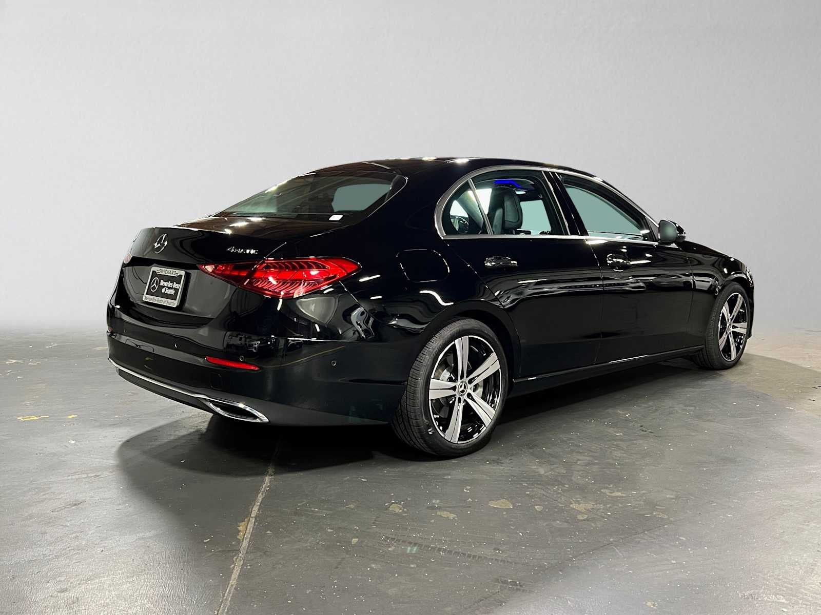 2026 Mercedes-Benz C 300 4MATIC® Sedan