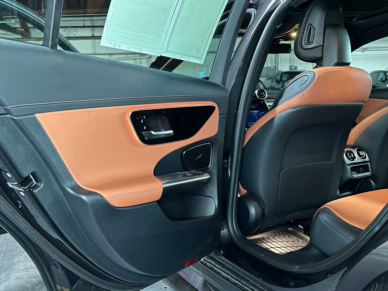 2025 Mercedes-Benz C 300 4MATIC® Sedan