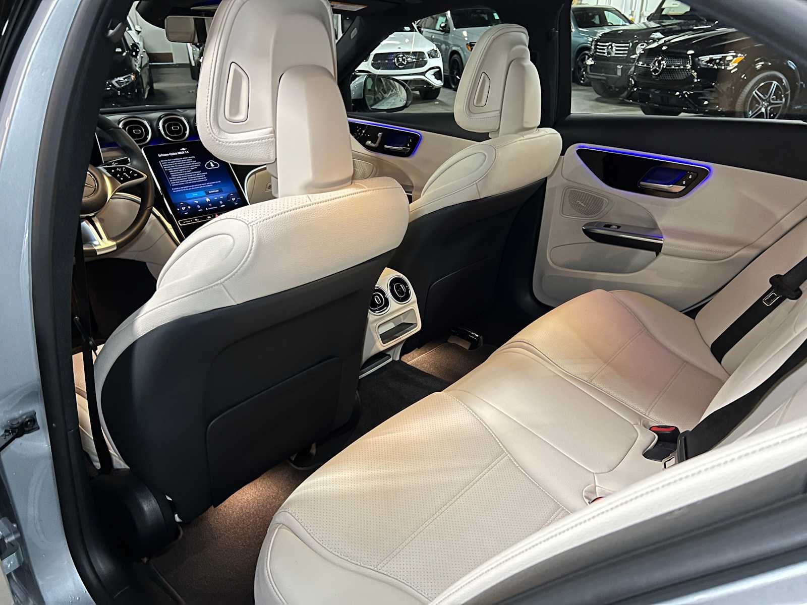 2025 Mercedes-Benz C 300 4MATIC® Sedan