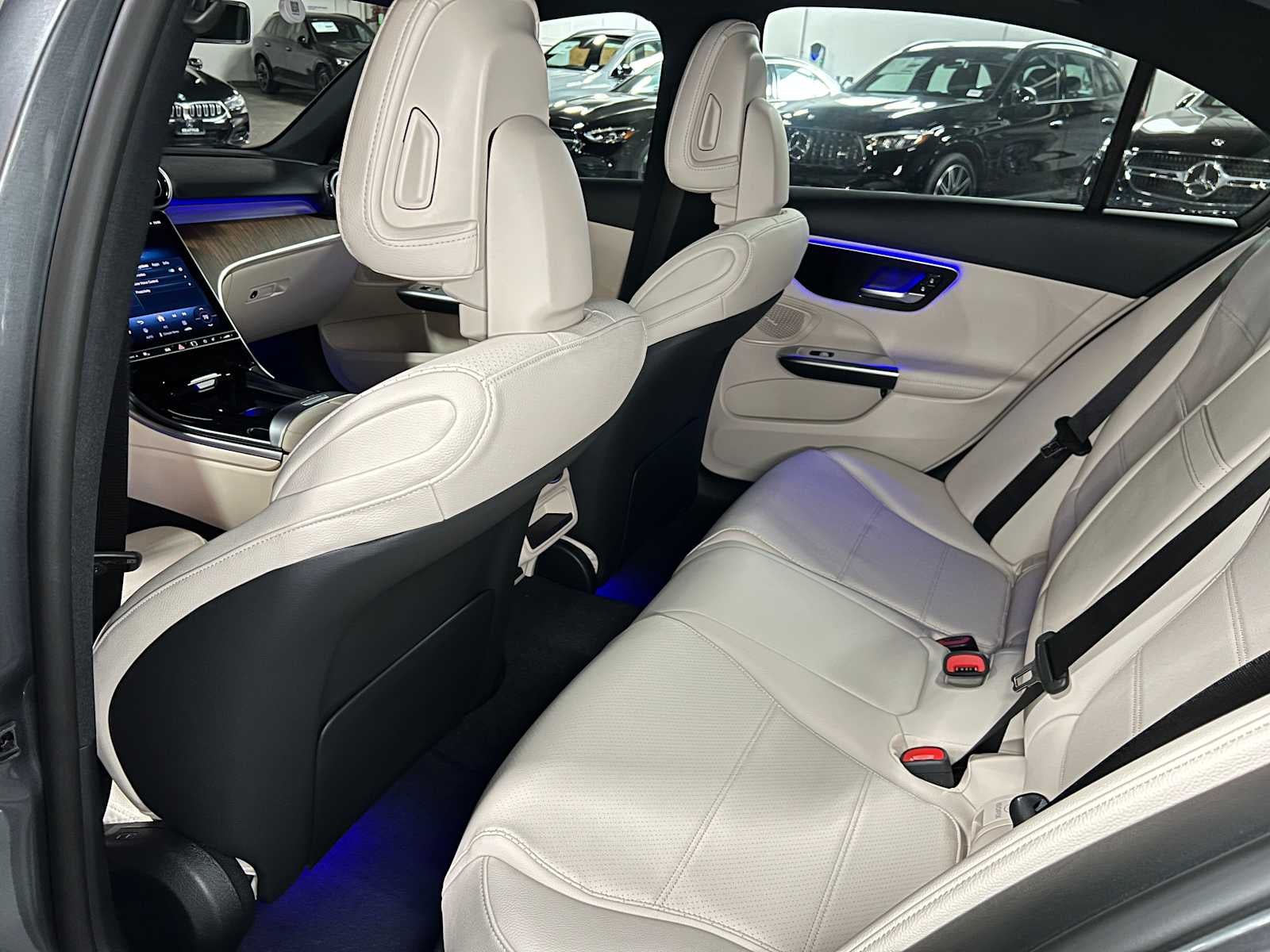 2025 Mercedes-Benz C 300 4MATIC® Sedan