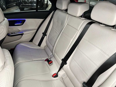 2025 Mercedes-Benz C 300 4MATIC® Sedan